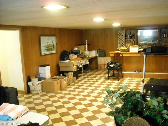 10451 Boundary Ln, Parma, OH 44130 photo 3