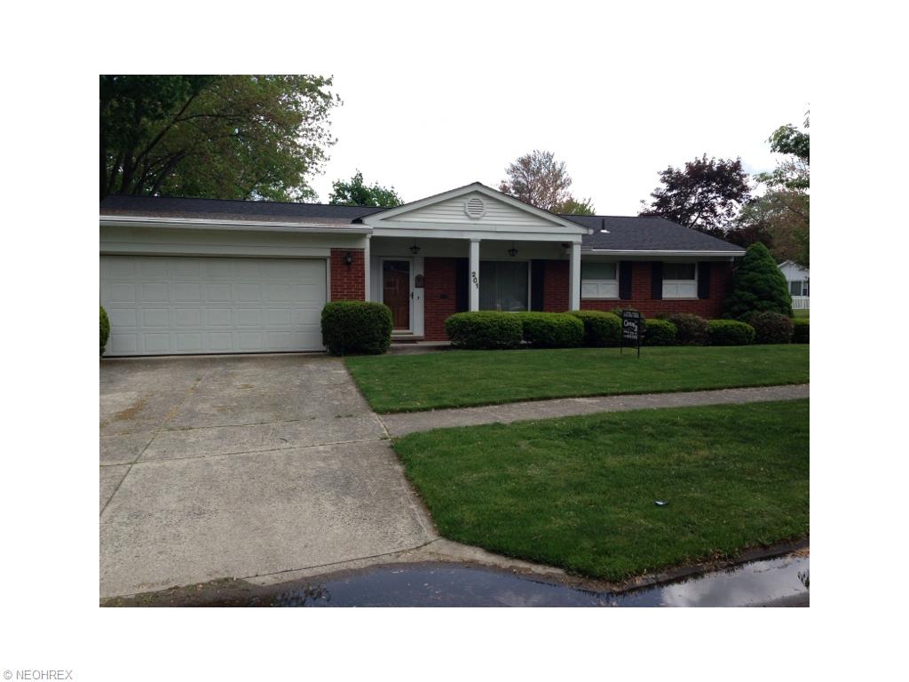201 Colgate Ave, Elyria, OH 44035 photo 1