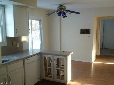 13550 Walnut, Chardon, OH 44024 photo 4