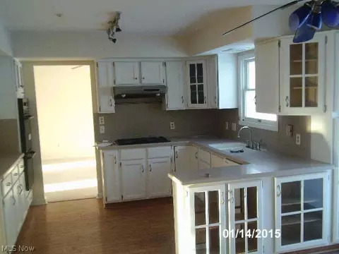 13550 Walnut, Chardon, OH 44024 photo 5