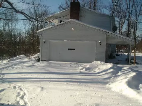 13550 Walnut, Chardon, OH 44024 photo 2