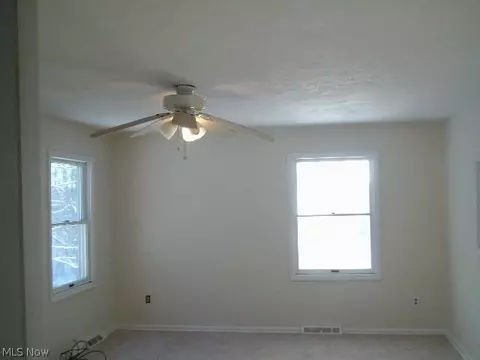 13550 Walnut, Chardon, OH 44024 photo 8
