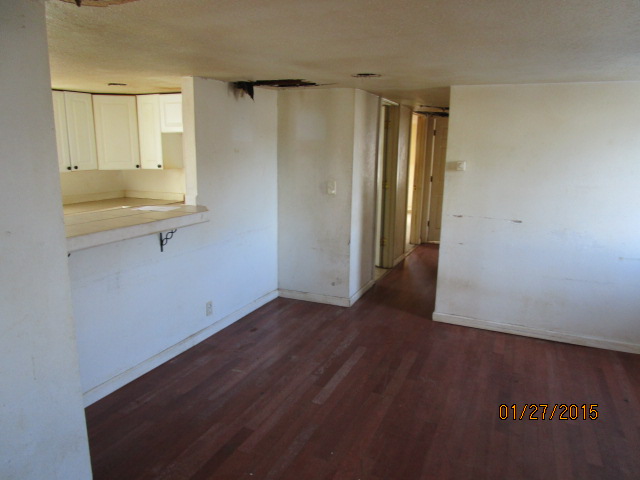 5374 Globe Ave, Lorain, OH 44055 photo 4
