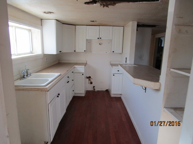 5374 Globe Ave, Lorain, OH 44055 photo 3