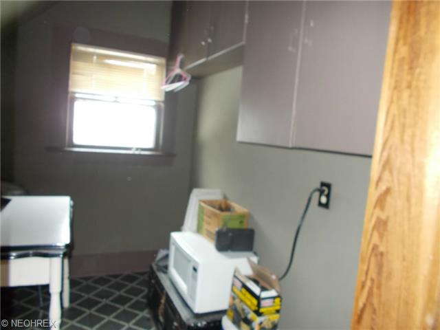 1325 Walnut Blvd, Ashtabula, OH 44004 photo 15