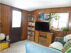 1325 Walnut Blvd, Ashtabula, OH 44004 photo 6