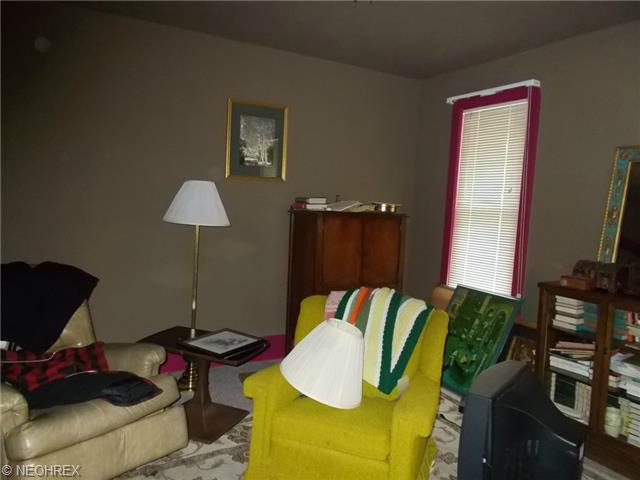 1325 Walnut Blvd, Ashtabula, OH 44004 photo 11