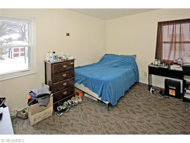 622 Cornell Ave, Elyria, OH 44035 photo 14