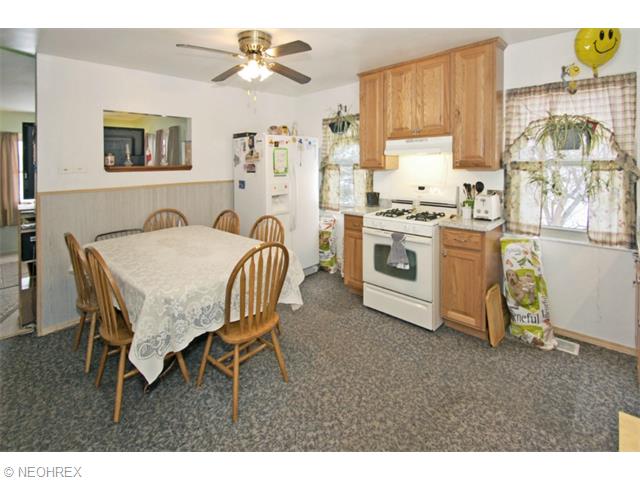 622 Cornell Ave, Elyria, OH 44035 photo 11