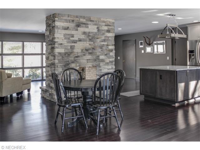 3658 W Bath Rd, Akron, OH 44333 photo 9