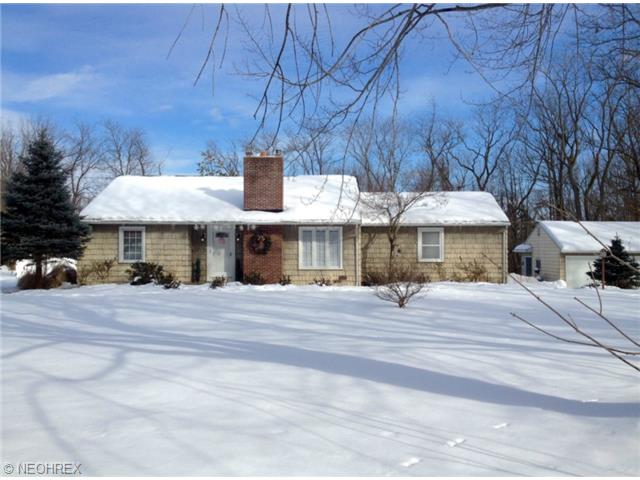 303 Bittersweet Rd, Akron, OH 44333 photo 1