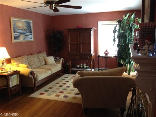 303 Bittersweet Rd, Akron, OH 44333 photo 5
