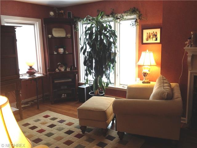 303 Bittersweet Rd, Akron, OH 44333 photo 11