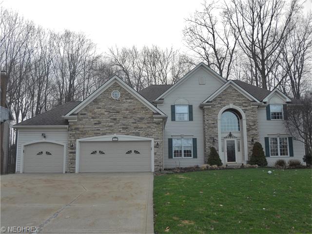 35525 Michael Dr, Solon, OH 44139 photo 1