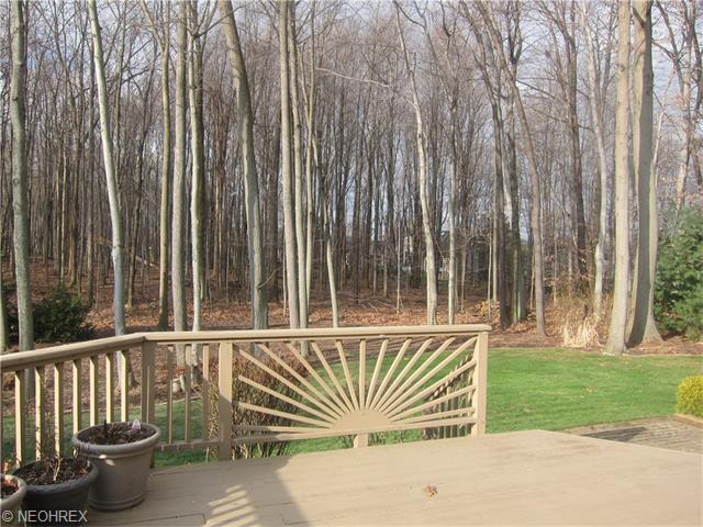 35525 Michael Dr, Solon, OH 44139 photo 25