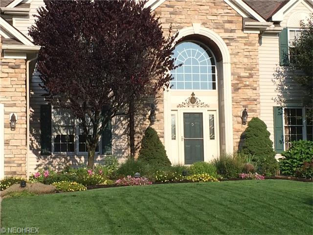 35525 Michael Dr, Solon, OH 44139 photo 2