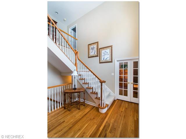 35525 Michael Dr, Solon, OH 44139 photo 4