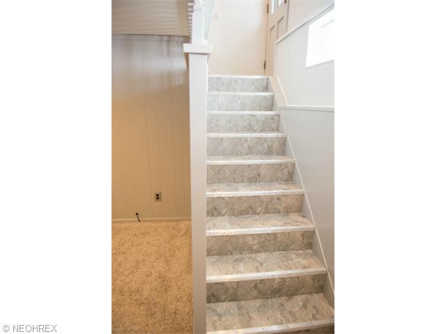 4202 Kenmore, Parma, OH 44134 photo 18