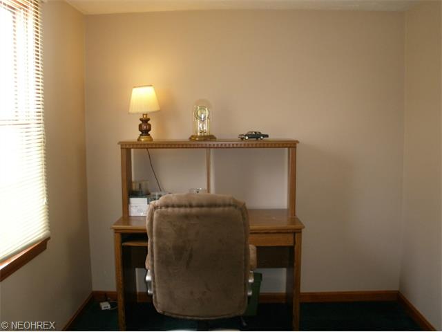 44775 Telegraph Rd, Elyria, OH 44035 photo 3