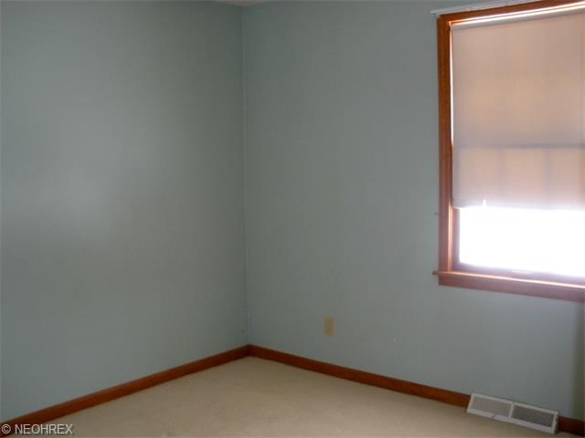 44775 Telegraph Rd, Elyria, OH 44035 photo 7