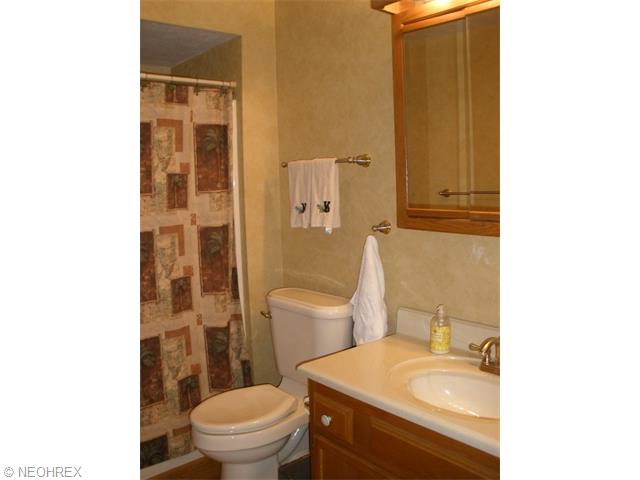 44775 Telegraph Rd, Elyria, OH 44035 photo 8