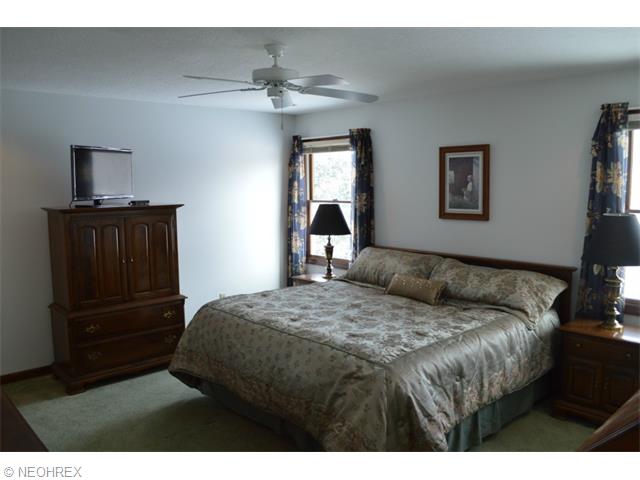 4047 Case Rd, Avon, OH 44011 photo 6