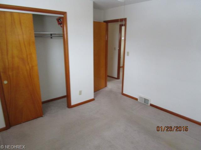310 Beebe Ave, Elyria, OH 44035 photo 18