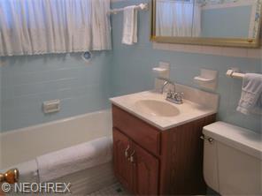 15213 Ramage Ave, Maple Heights, OH 44137 photo 8
