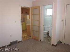 15213 Ramage Ave, Maple Heights, OH 44137 photo 6