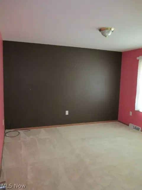 1202 E 17th St, Ashtabula, OH 44004 photo 9