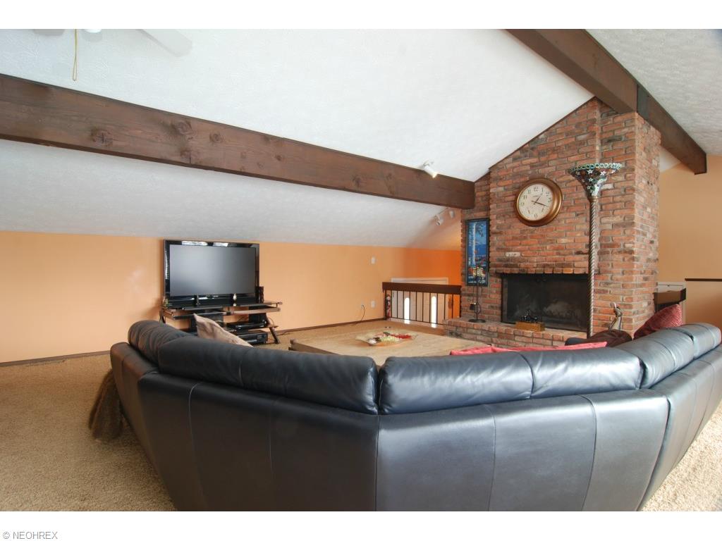 524 E Acadia Pt, Aurora, OH 44202 photo 20