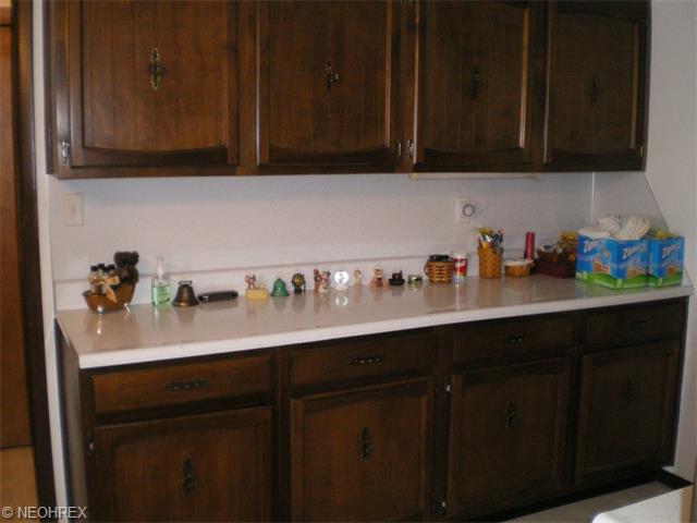 1246 E Main St, Coshocton, OH 43812 photo 4