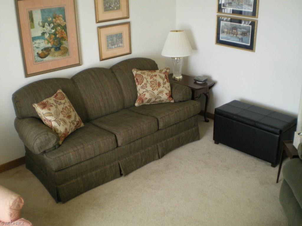 1246 E Main St, Coshocton, OH 43812 photo 8