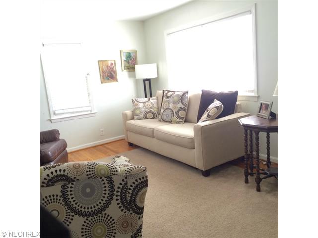 89 Bannock Ave, Akron, OH 44310 photo 3