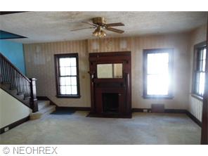 5207 Summer Ave, Ashtabula, OH 44004 photo 2