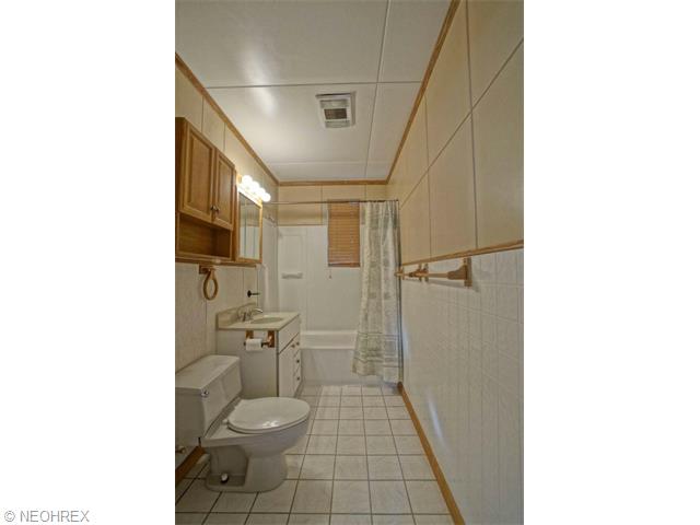 7932 Middlesex Rd, Mentor, OH 44060 photo 11