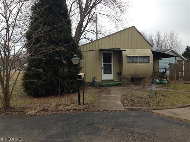 1165 W Ely St, Alliance, OH 44601 photo 1