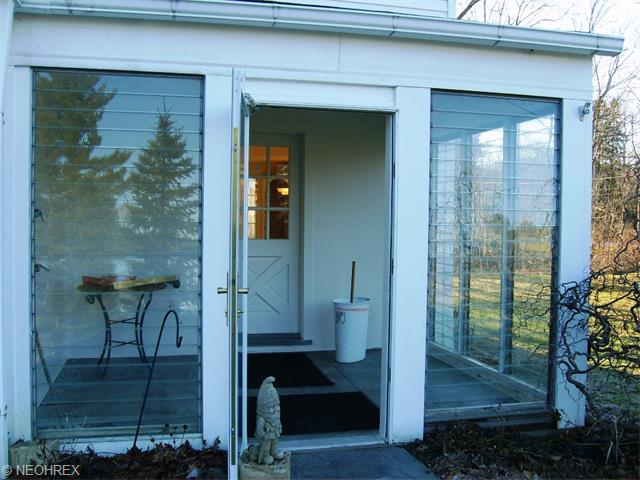 2918 W Bath Rd, Akron, OH 44333 photo 1