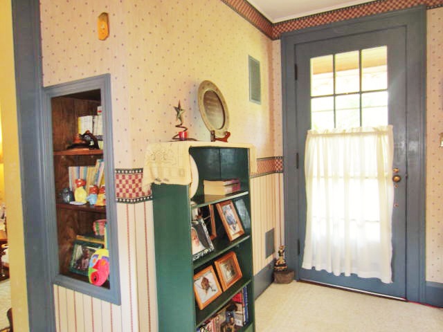 330 Denison Ave, Elyria, OH 44035 photo 4
