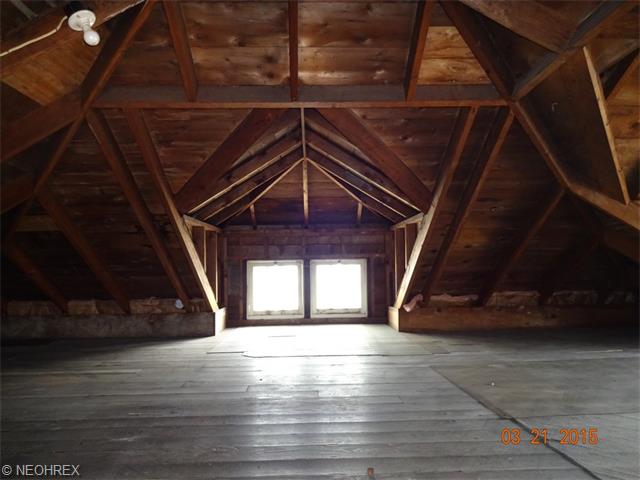 1957 E 34th St, Lorain, OH 44055 photo 13