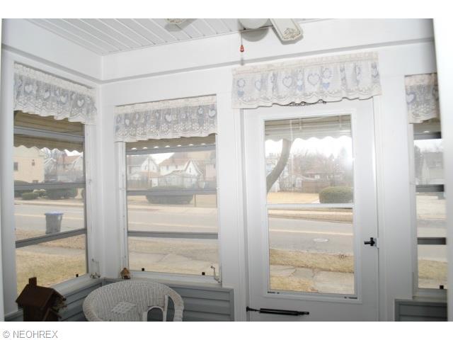 415 E Wilbeth Rd, Akron, OH 44301 photo 16