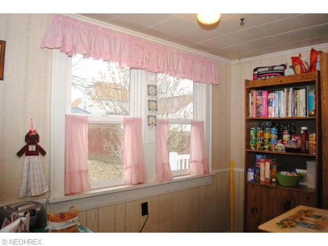 415 E Wilbeth Rd, Akron, OH 44301 photo 4