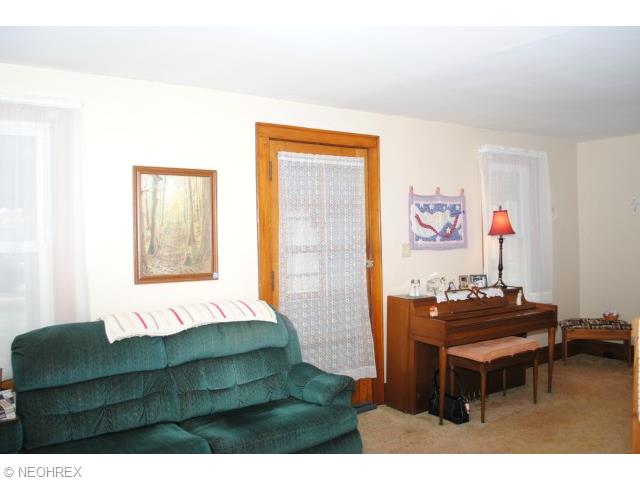 415 E Wilbeth Rd, Akron, OH 44301 photo 7