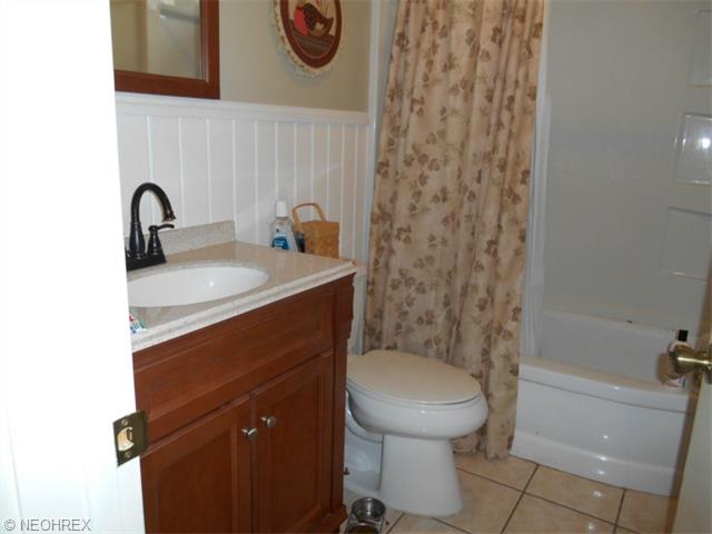 6438 Murray Ave, Ashtabula, OH 44004 photo 22