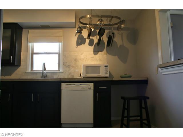 7908 Munson, Mentor, OH 44060 photo 3