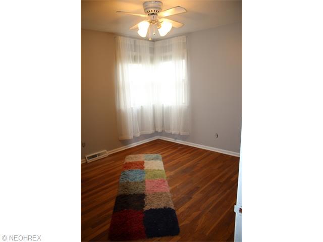 7908 Munson, Mentor, OH 44060 photo 13