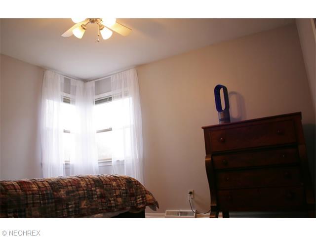 7908 Munson, Mentor, OH 44060 photo 11