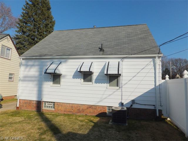 5406 Ackley Rd, Parma, OH 44129 photo 14