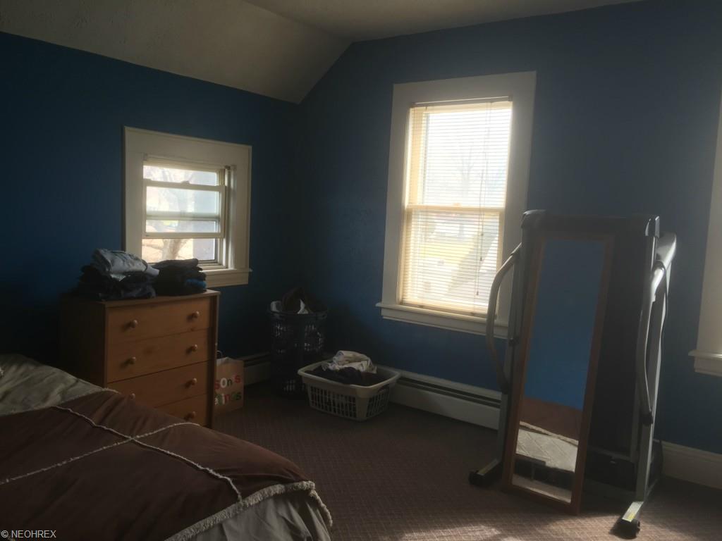 1119 E 16th St, Ashtabula, OH 44004 photo 12