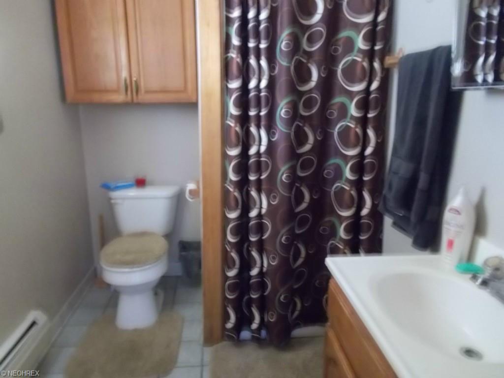 1119 E 16th St, Ashtabula, OH 44004 photo 7